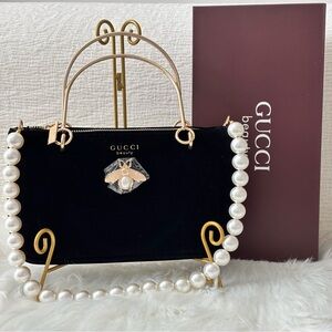 GUCCI Beauty Black Velvet Bag Fux Pearl Strap VIP Novelty NEW